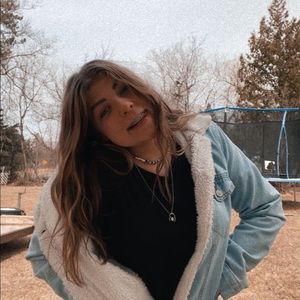 Meet your Posher, Sydney